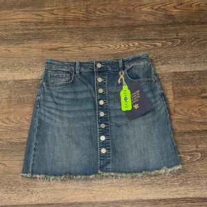 Indigo Rein Denim Button-Front Skirt size 7 (waist size 28)